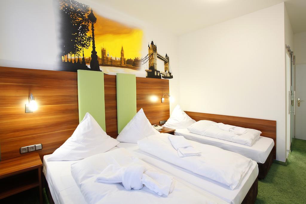 Warsteinerhof By Centro Comfort Colónia Quarto foto